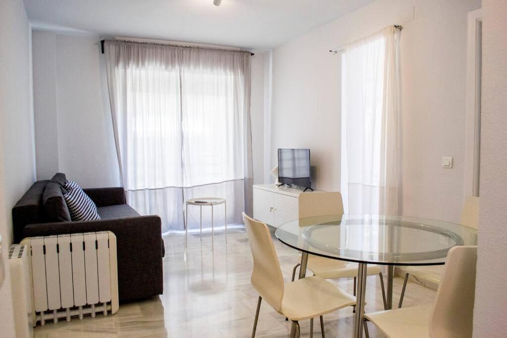 Apartment At The Beach Málaga Dış mekan fotoğraf